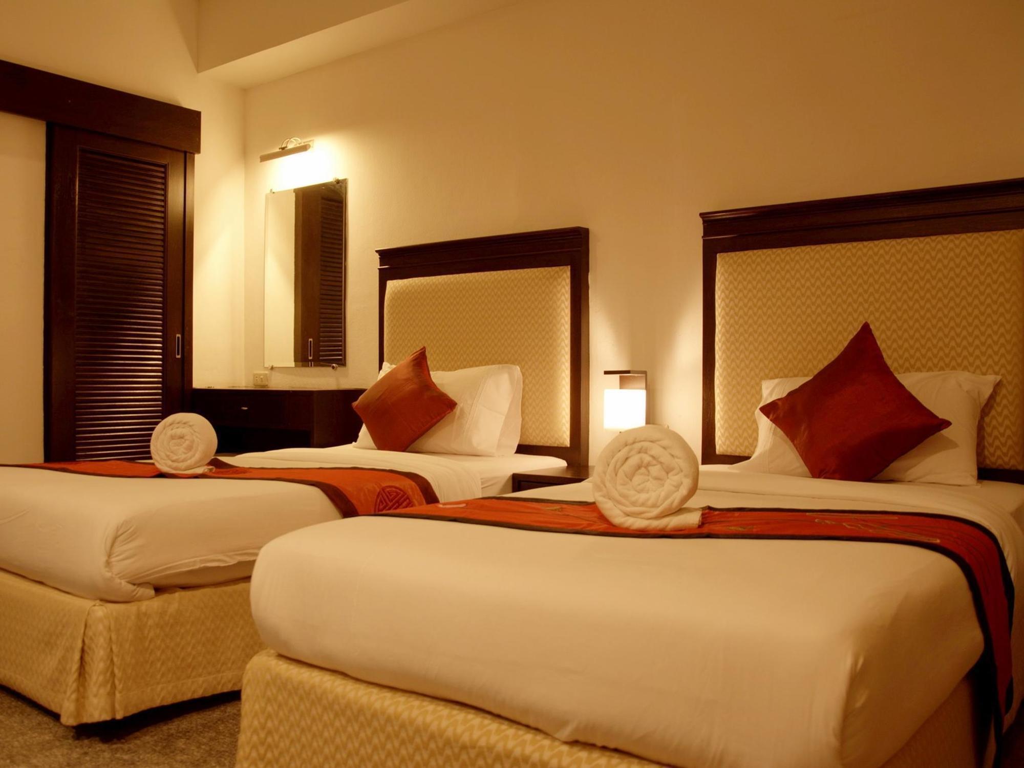 Washington Residence Phuket Екстериор снимка