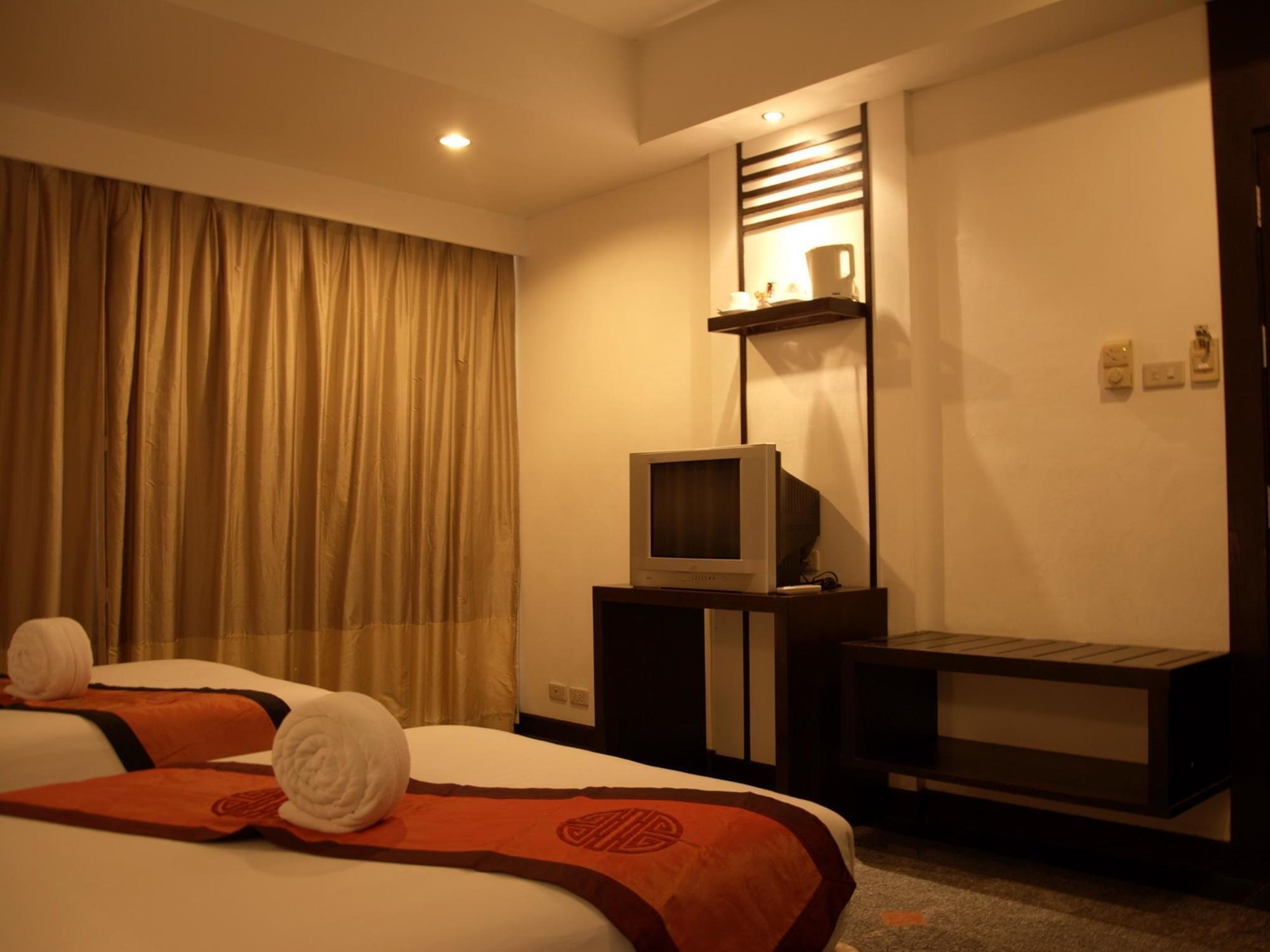 Washington Residence Phuket Екстериор снимка