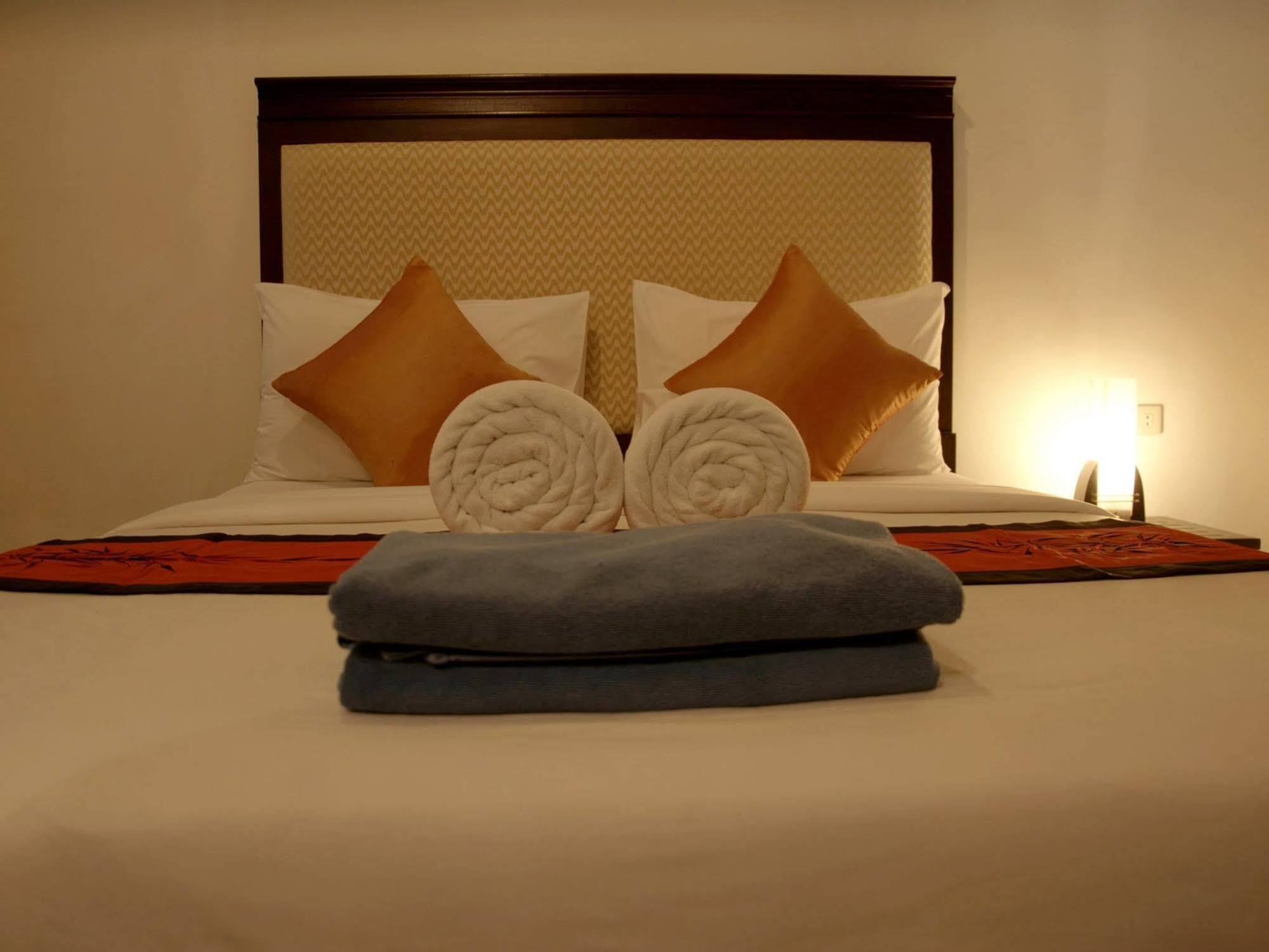 Washington Residence Phuket Екстериор снимка